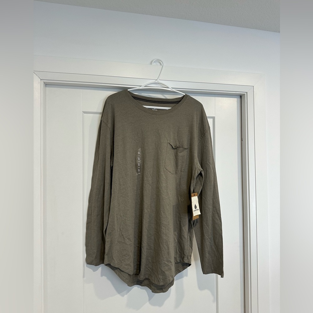 Essentials long sleeve - Picture 2 of 2